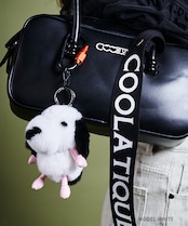 【直営限定ITEM】COOLAファーDOGGYバッグチャーム (WHITE) CQ-47526H