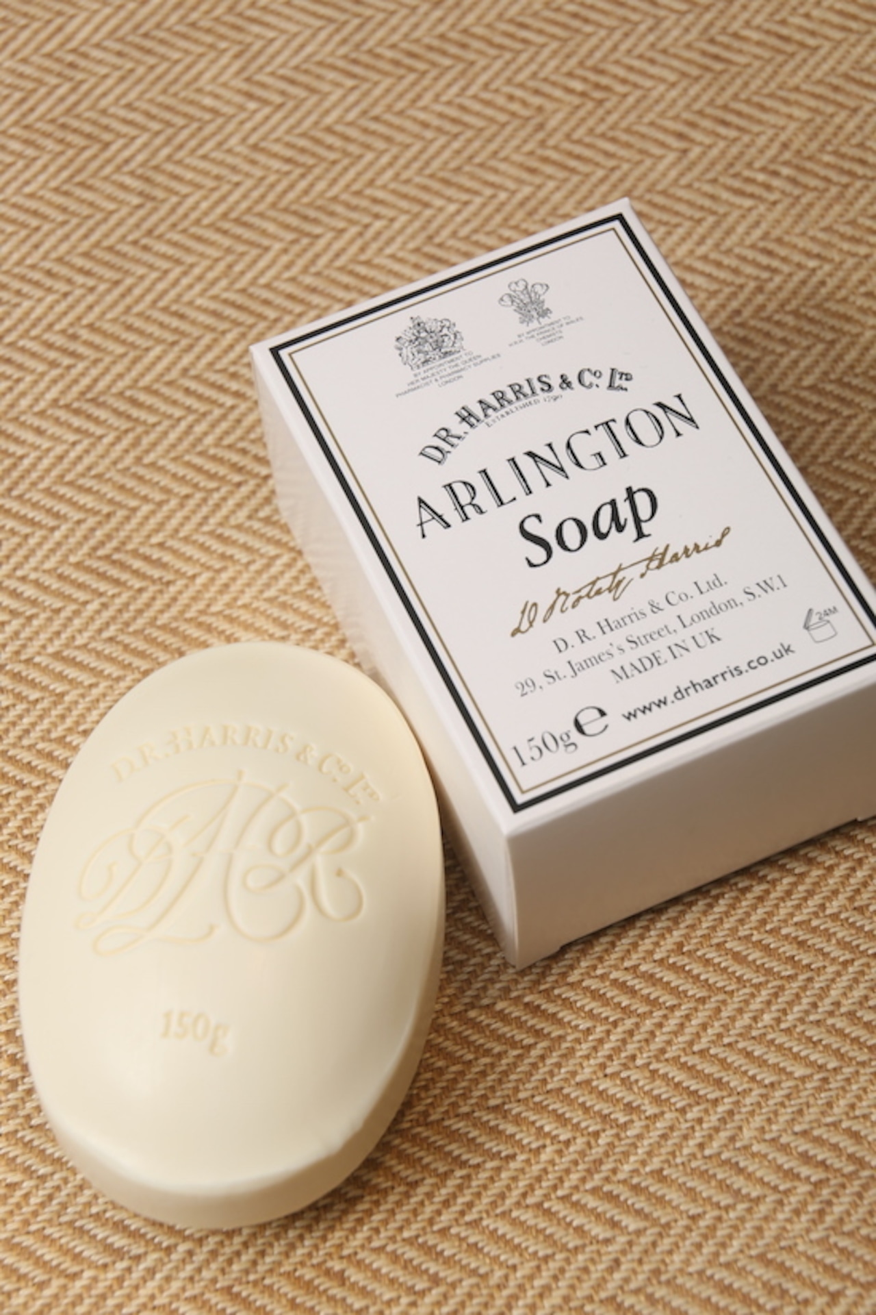 D.R.HARRIS ARLINGTON SOAP