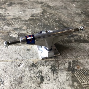 Venture V-Light Skateboard Trucks - Polished HI 5.2