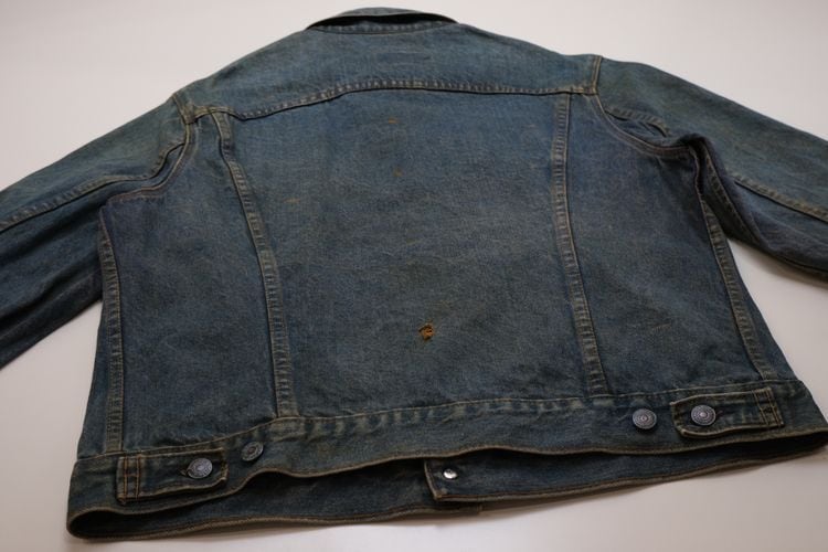 's Levi's  denim Jacket "Made in U.S.A./ one off piece"   GARYO