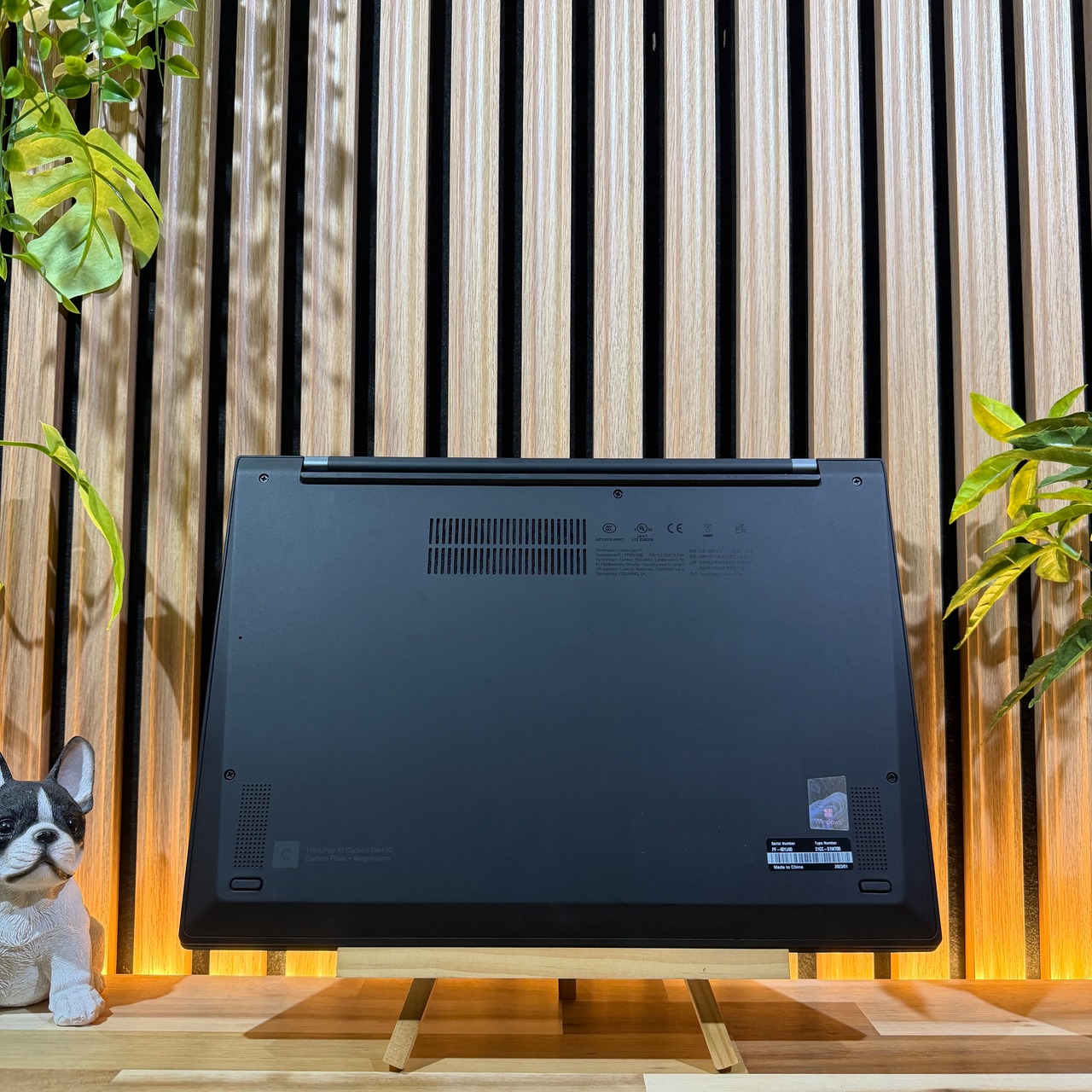 【バッテリー新品同様】Thinkpad X1 Carbon Gen10☘️第12世代☘️メモリ8GB☘️SSD256GB☘️ノートパソコン