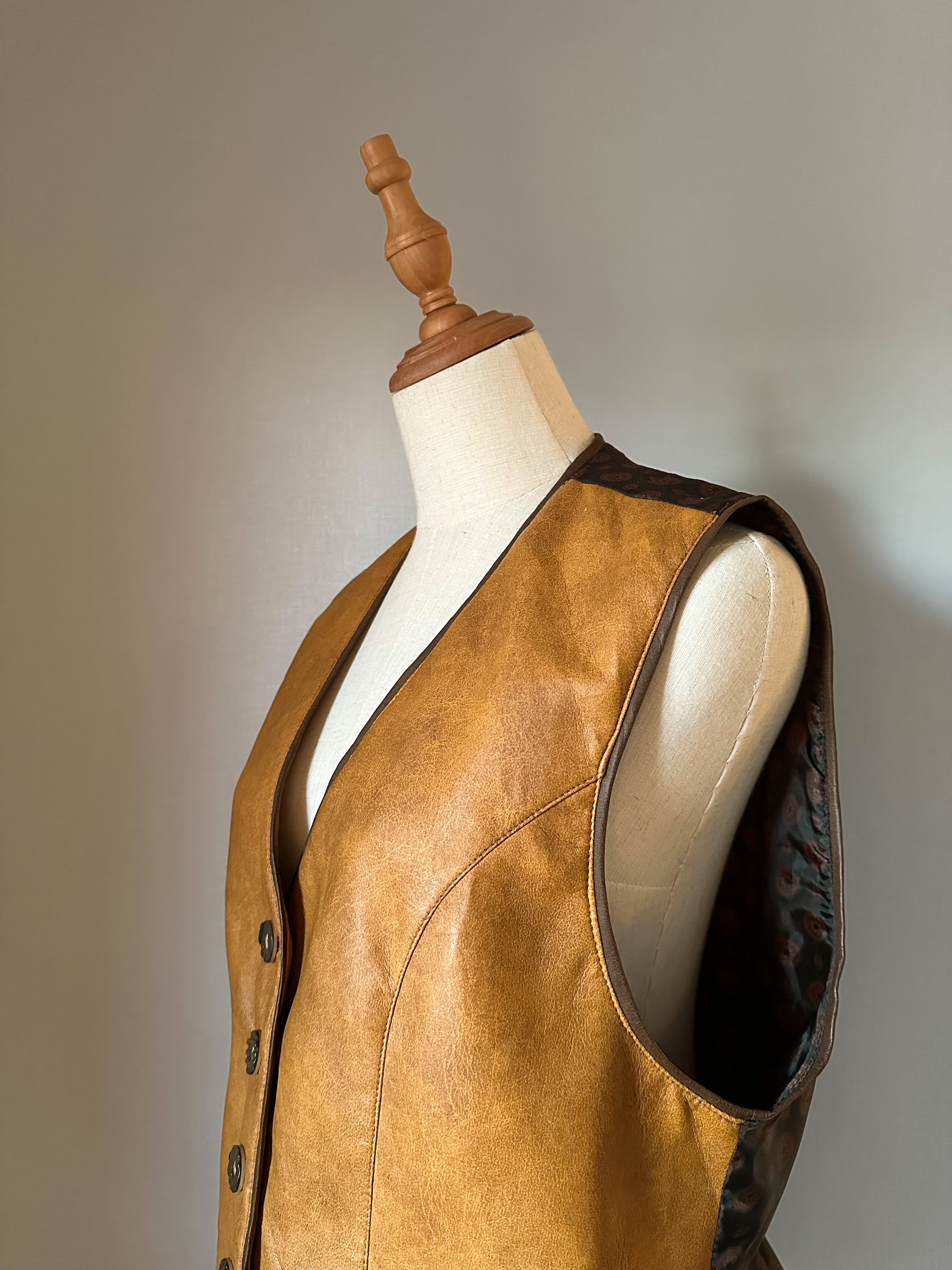 90s fake leather vest 90年代 フェイクレザーベスト レザーベスト