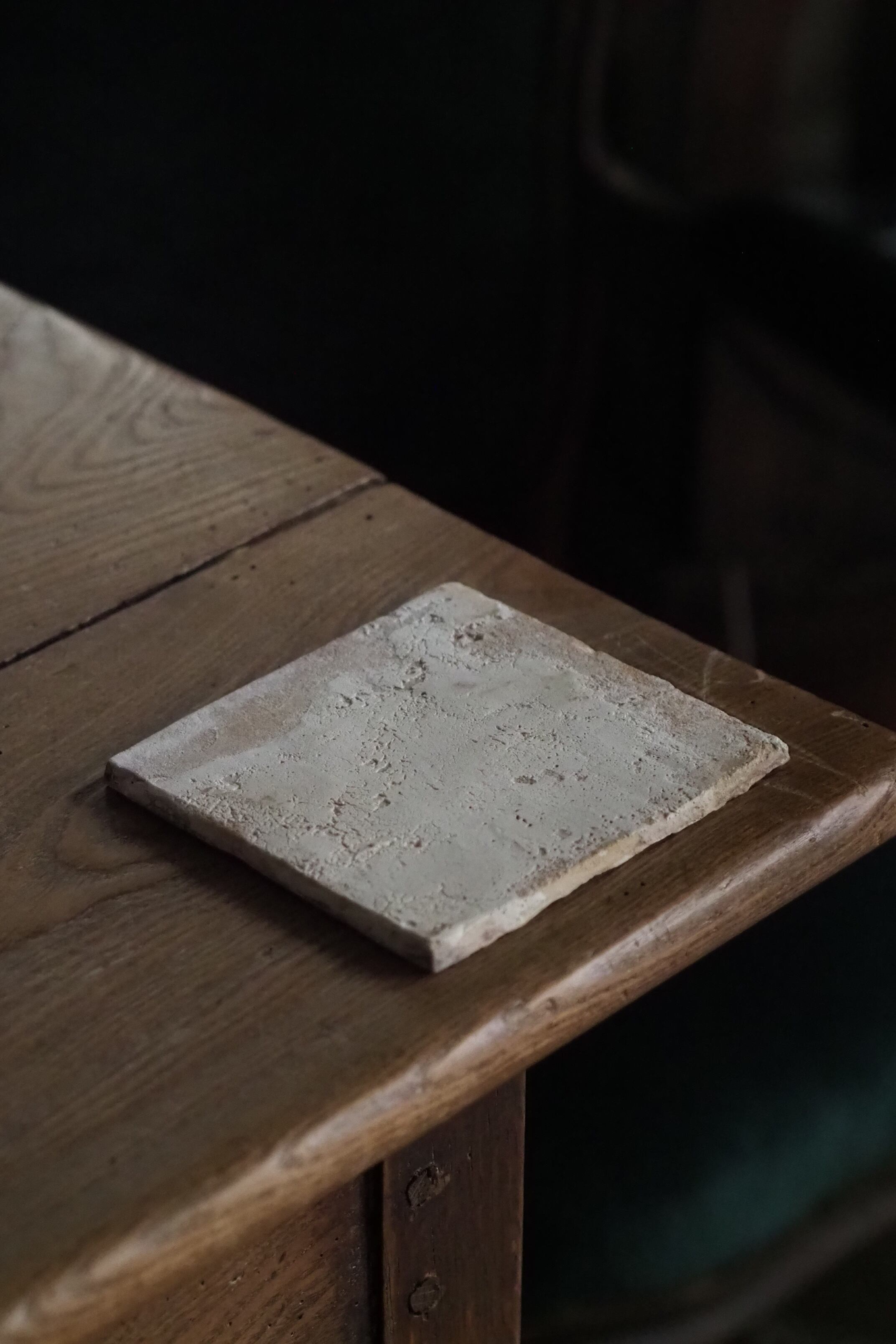 デルフトタイル 浮かぶ小島にある家-antique delft tile