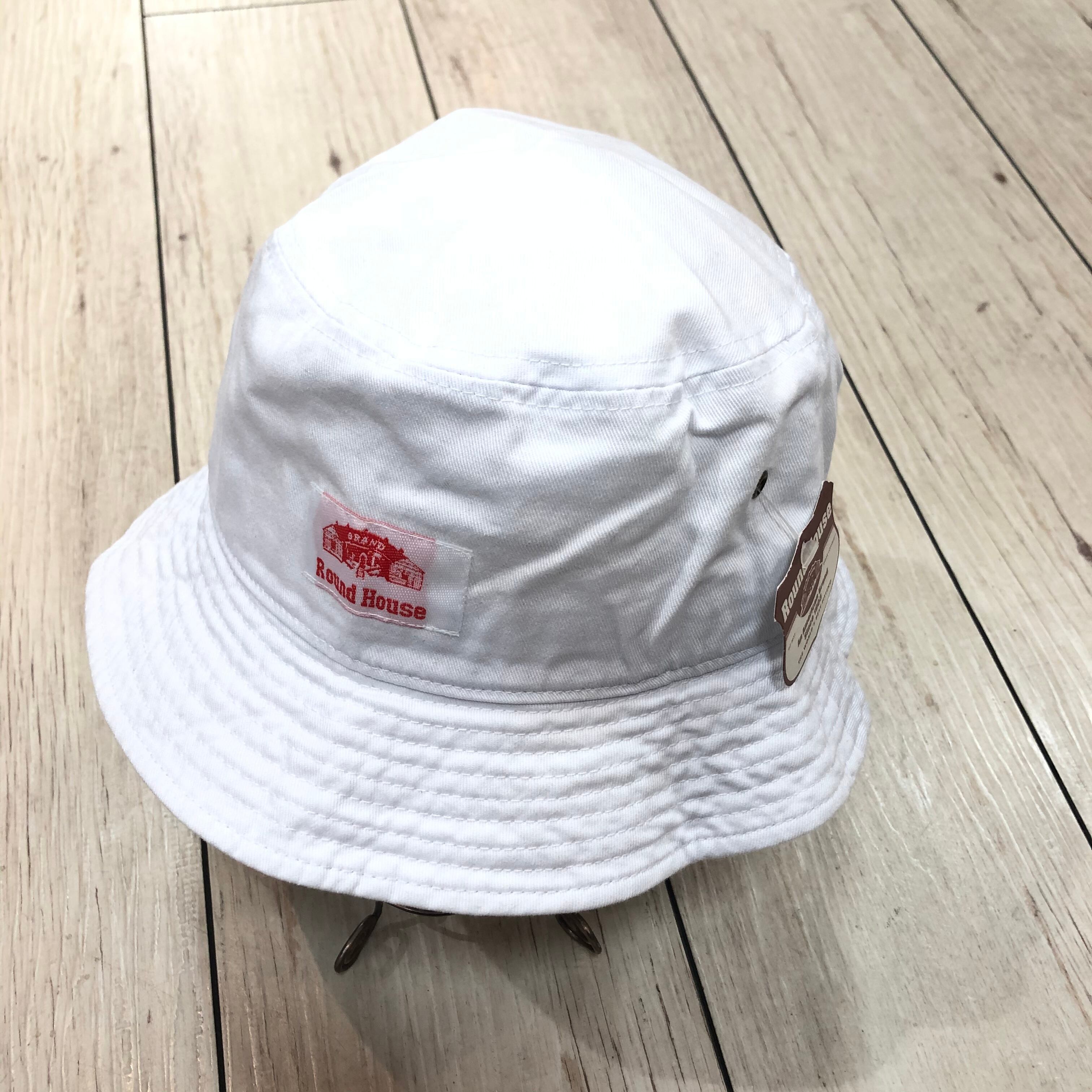 ROUND HOUSE (ラウンドハウス) ブランドタグ バケットハット ホワイト