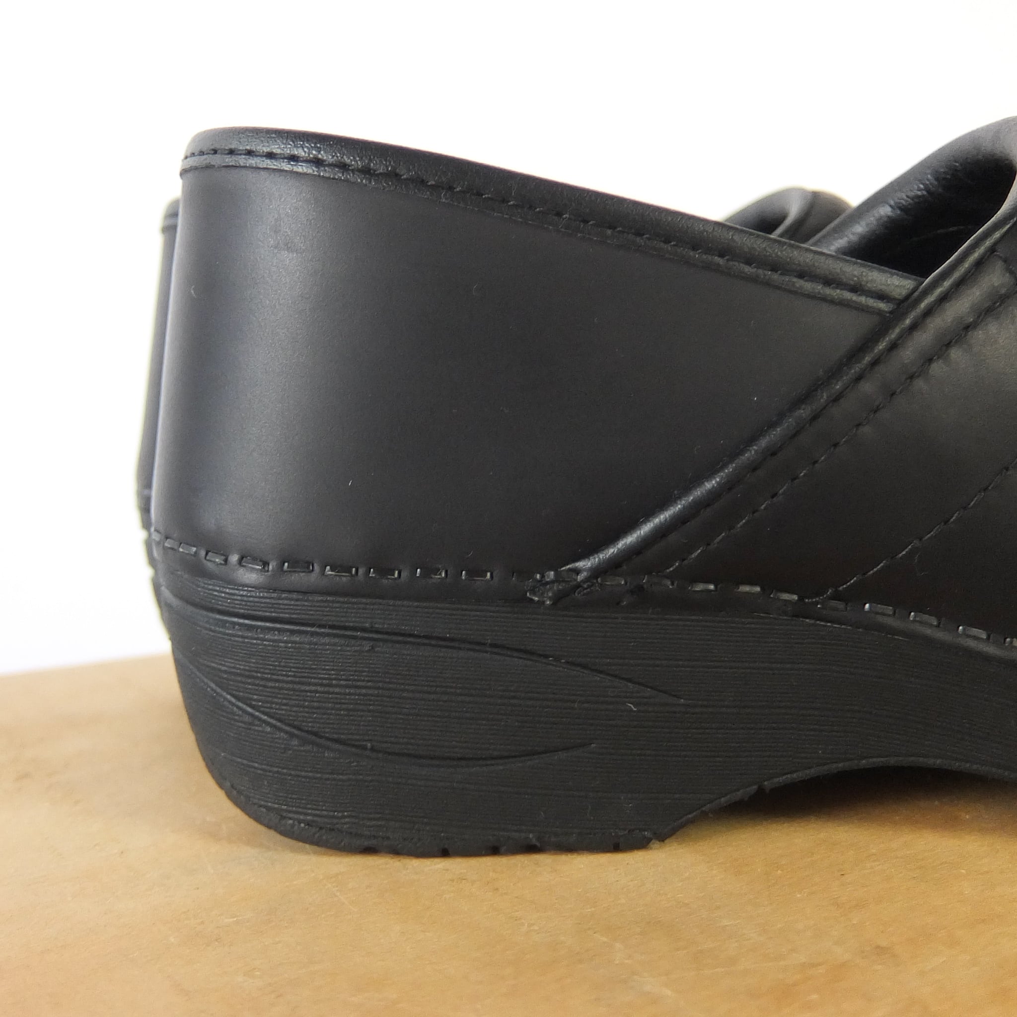Dansko ダンスコ - Pro XP 2.0 ウォータープルーフ プルアップ Dansko ダンスコ - Pro XP 2.0 ウォータープルーフ プルアップ