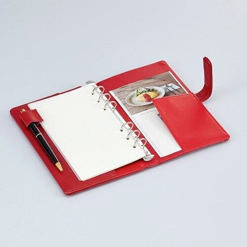 非売品　超貴重　ドラゴンドライブ バインダー 赤　未使用品 非売品 超貴重 ドラゴンドライブ バインダー 赤 未使用品 楽天市場