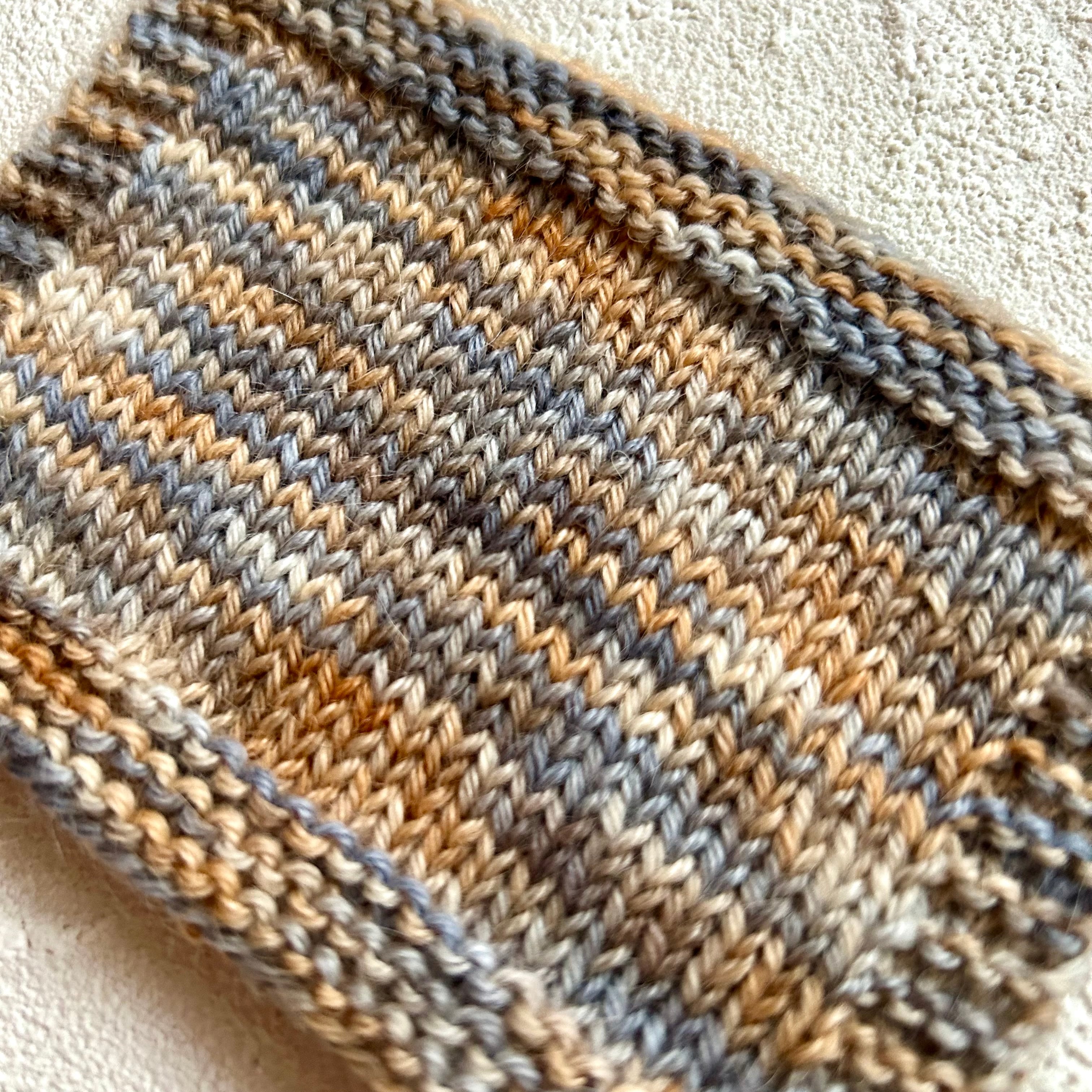 Suri Sport【月夜の湖畔に】 | IRODORI YARN | 手染め毛糸と編み物の