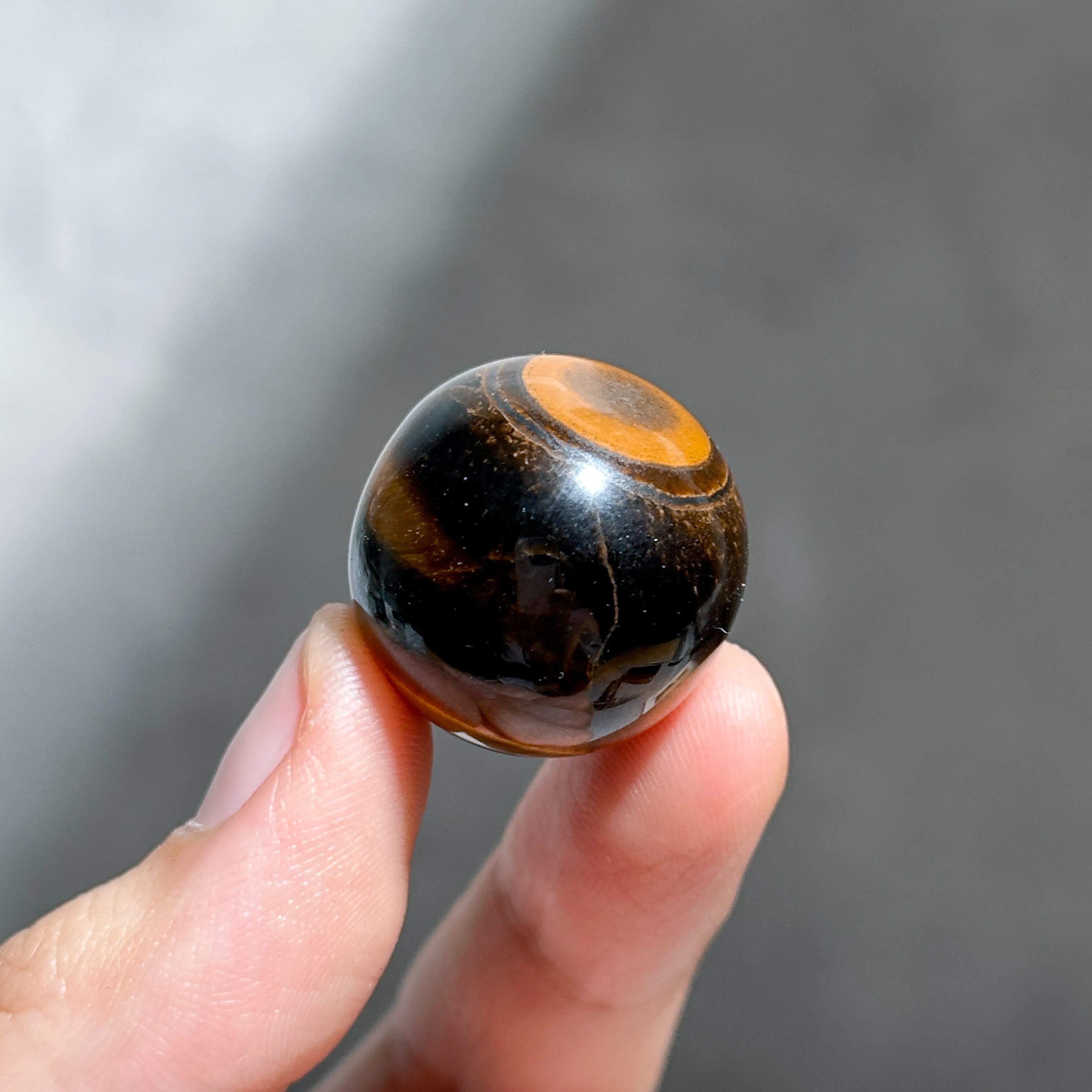 タイガーアイ スフィア（丸玉）32◇ Tiger's eye ◇天然石・鉱物