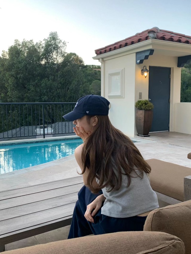 (OUNCE) eve sleeveless tee / 2color