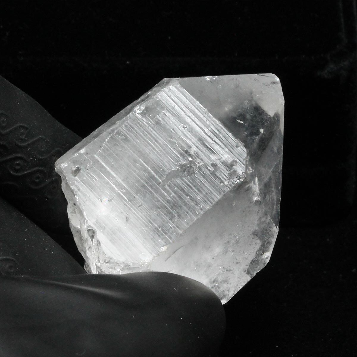 レムリアンシード 水晶 原石 証明書付属 ブラジル ミナスジェライス州 コリント産 レムリアンシードクリスタル 一点物 271-900