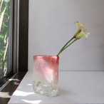 いちごみるくのかき氷のような花瓶