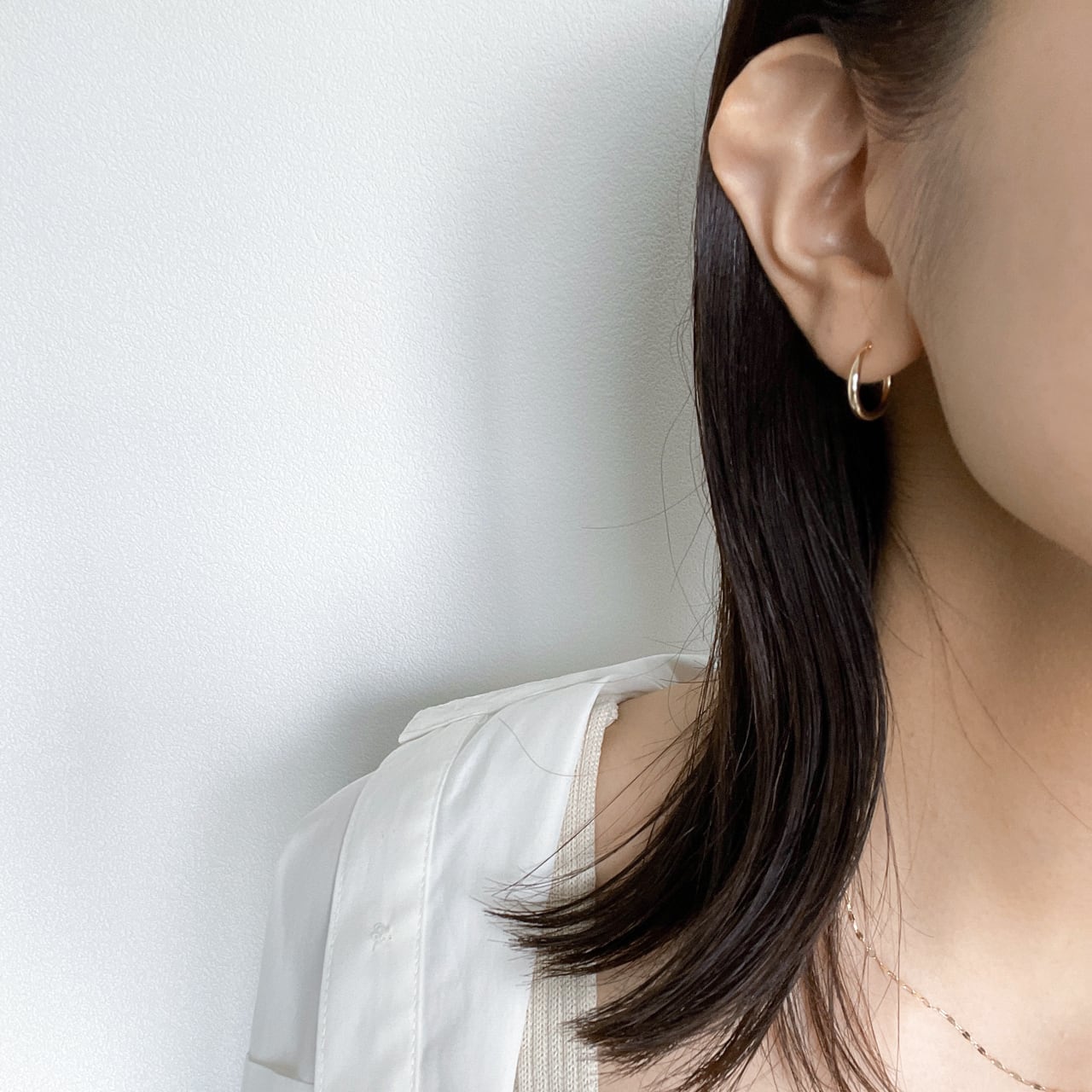 K10ゴールド｜フープピアスMサイズ（幅約0.2cm×直径約1.5cm） | eary