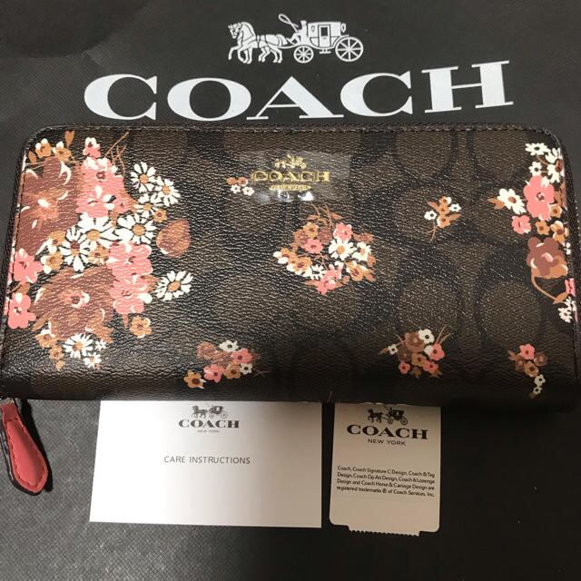 coach コーチ 花柄 かわいい 定番柄 財布 おしゃれ 便利 ウォレット