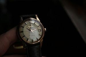【OMEGA】 1961年製 オメガ 『コンステレーション デイト』 12角 クロスライン ブラウン・エイジング ブラックオニキス ピンクゴールド張り 自動巻き PGF / Vintagewatch / constellation / Cal.561
