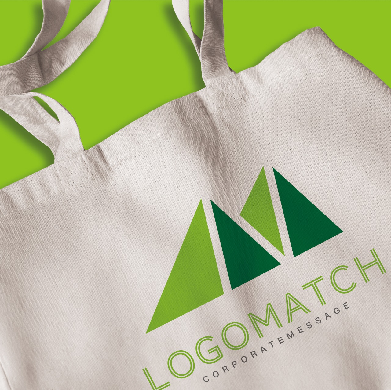 シンプルマウンテンMのロゴ