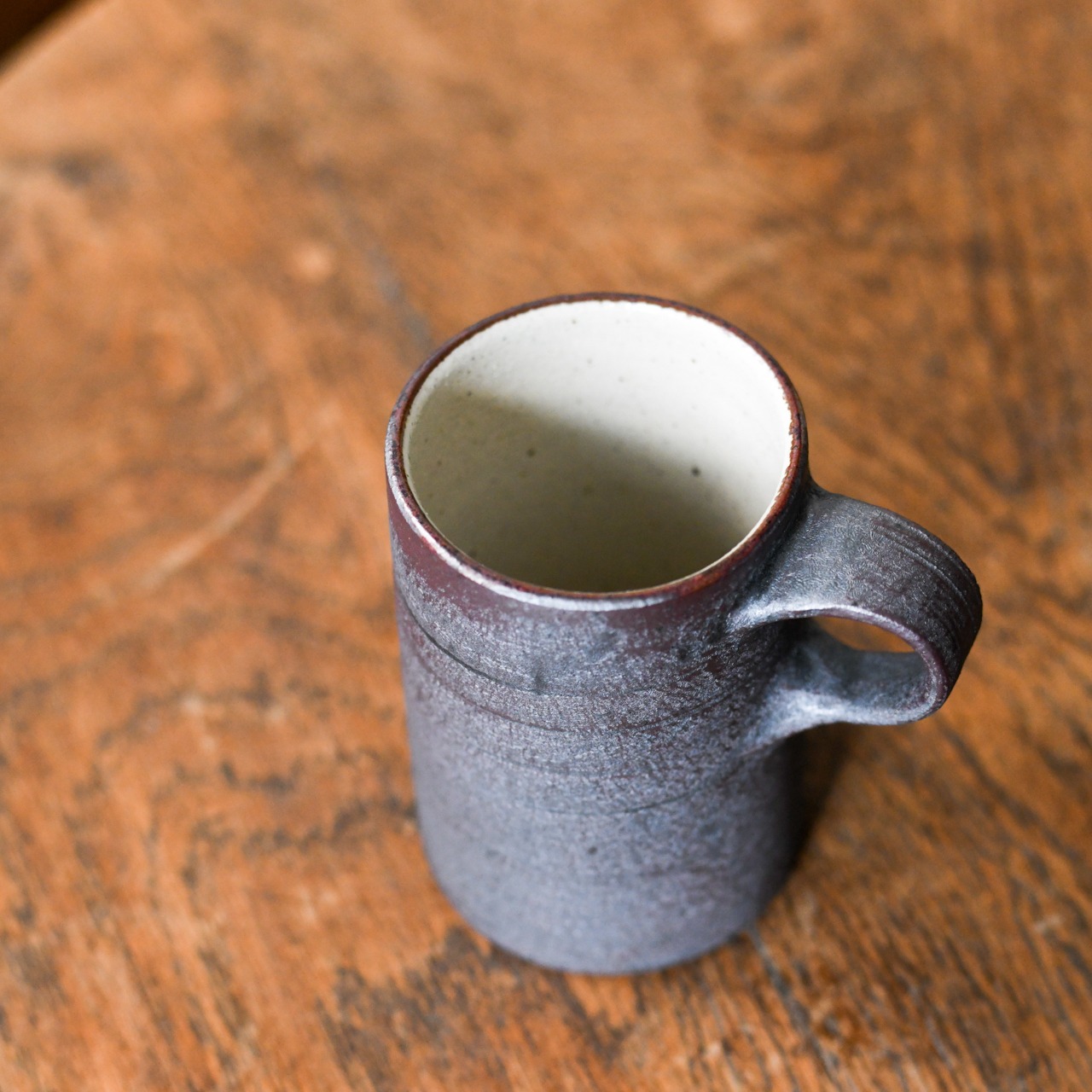 齊藤十郎　マグカップ（鉄釉）