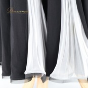 社交ダンス 衣装 ワンピース ドレス 黒 白 プリーツ インザムード in the MOOD 日本製 パーティ 発表会 パーティドレス 軽い 上品 綺麗 ブラック系 ホワイト系 ダンス衣装 フェミニン フレア シルエット おしゃれ 舞台衣装 スタイルアップ