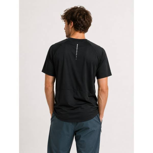 FCRB 2024年モデル 半袖Tシャツ バックプリント ブラック XL バックプリント ブラック無地 半袖Tシャツ ストレッチ【フランス