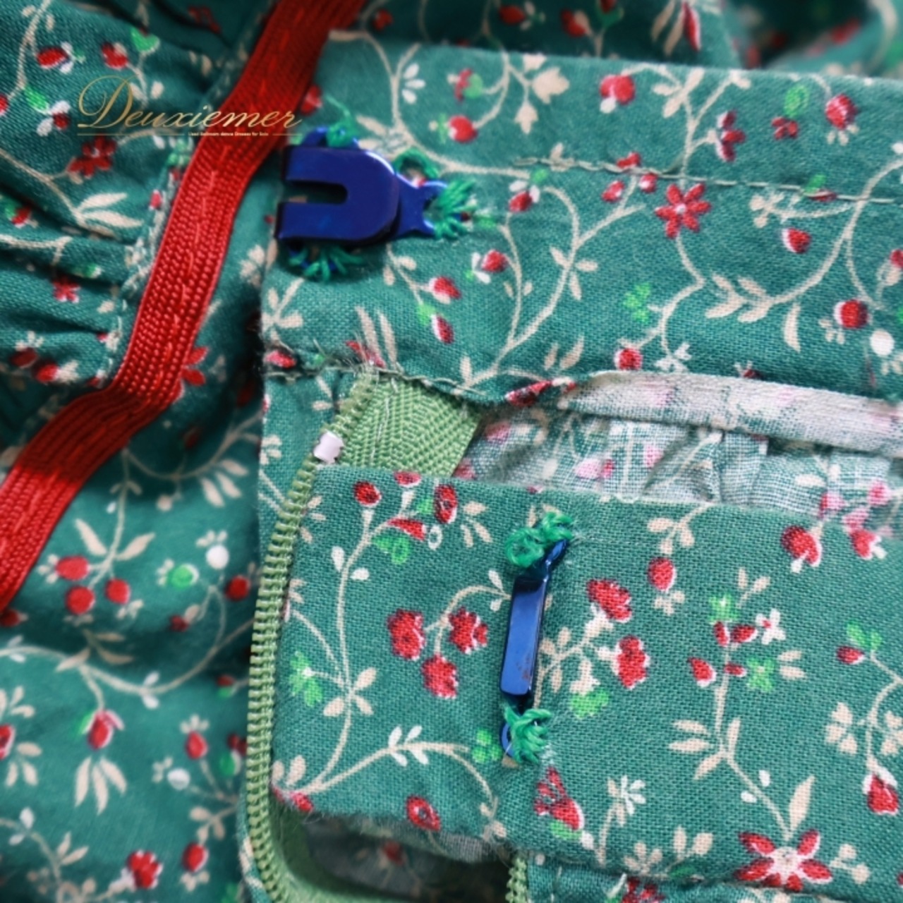 フォークダンス 衣装 スカート グリーン系 花柄 小花柄 緑 赤 チロリアン チロルスカート カントリー かわいい 華やか ふんわり ダンス衣装 イベント ステージ 練習 レッスン レッド系