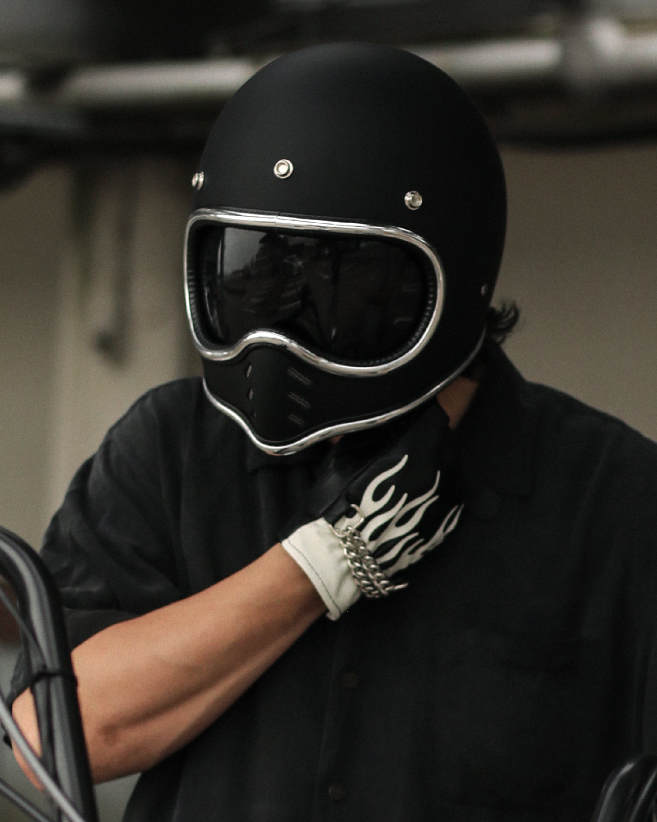 国内送料無料】VINTAGE SMALL FULL HELMET | BARYFROMTHENORM