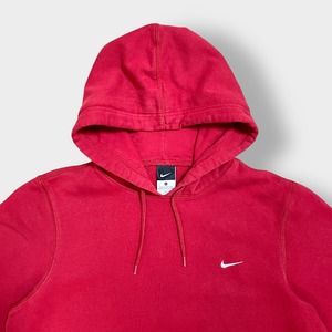 【NIKE】ワンポイント パーカー プルオーバー フーディー スウェット hoodie 刺繍ロゴ スウッシュ レッド ナイキ S US古着