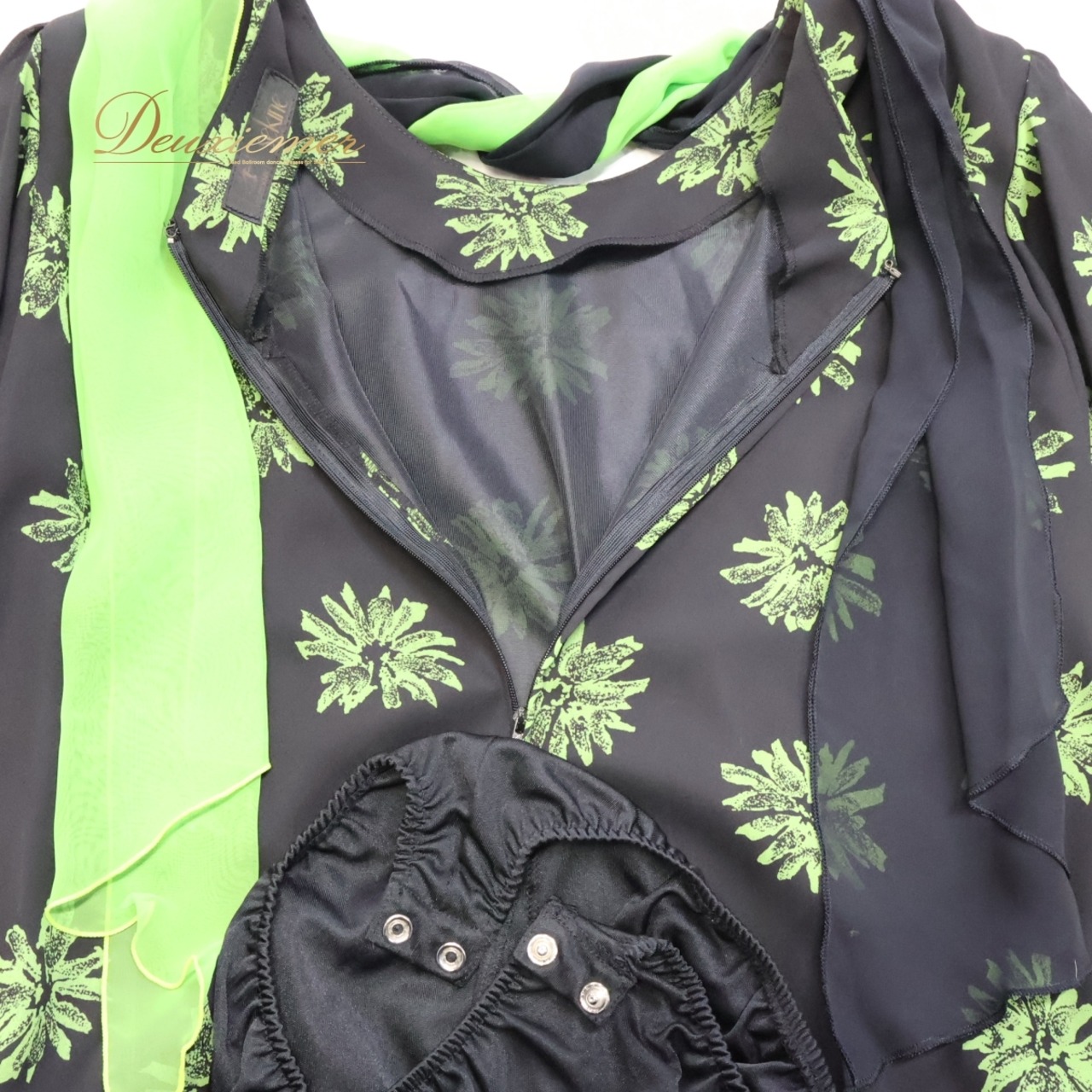 社交ダンス 衣装 ツーピース ワンピース ドレス セキネ 黒 黄緑色 M 花柄 上下セット レッスン 練習着 日本製 sekine ブラック系 グリーン系 おしゃれ フレアスカート 発表会 フォーマル かわいい レディース ドレスアップ