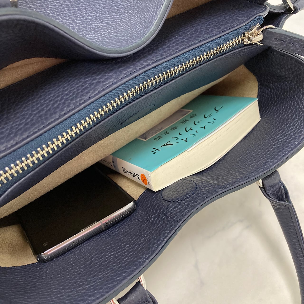 MARUTTI マルッティ カウスキンハンドバッグ【ドラマ使用分