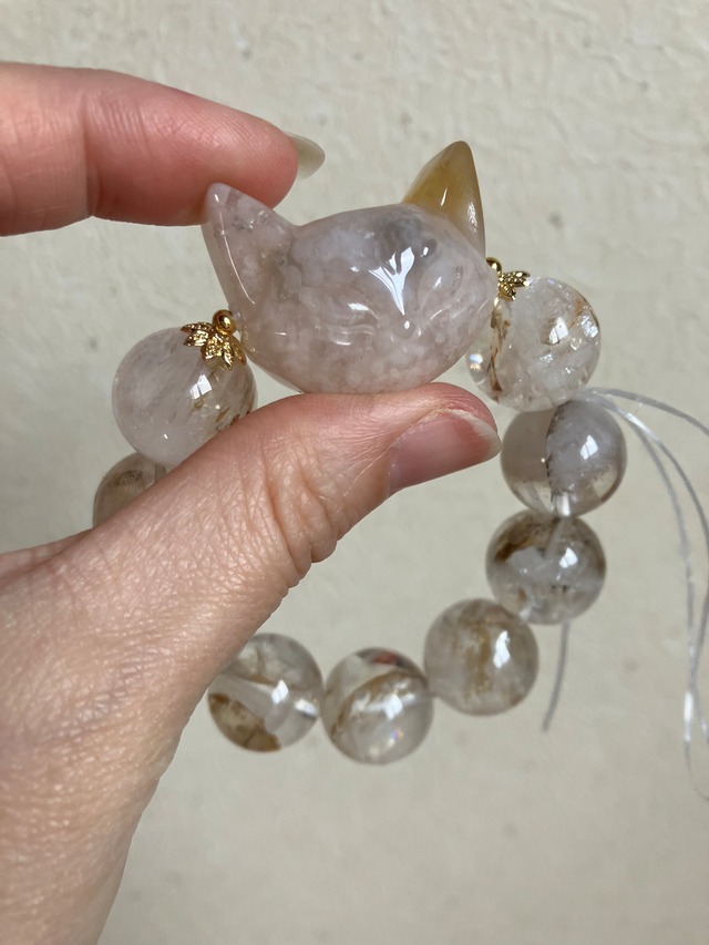 桜瑪瑙猫 虹入りライモナイトインクォーツ デザインブレスレット 