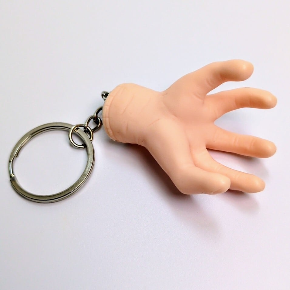 【 The Addams Family / アダムスファミリー / Wednesday / ウェンズデー  】 HAND KeyHolder / ハンド キーホルダー　〚アメリカン雑貨 アメトイ〛
