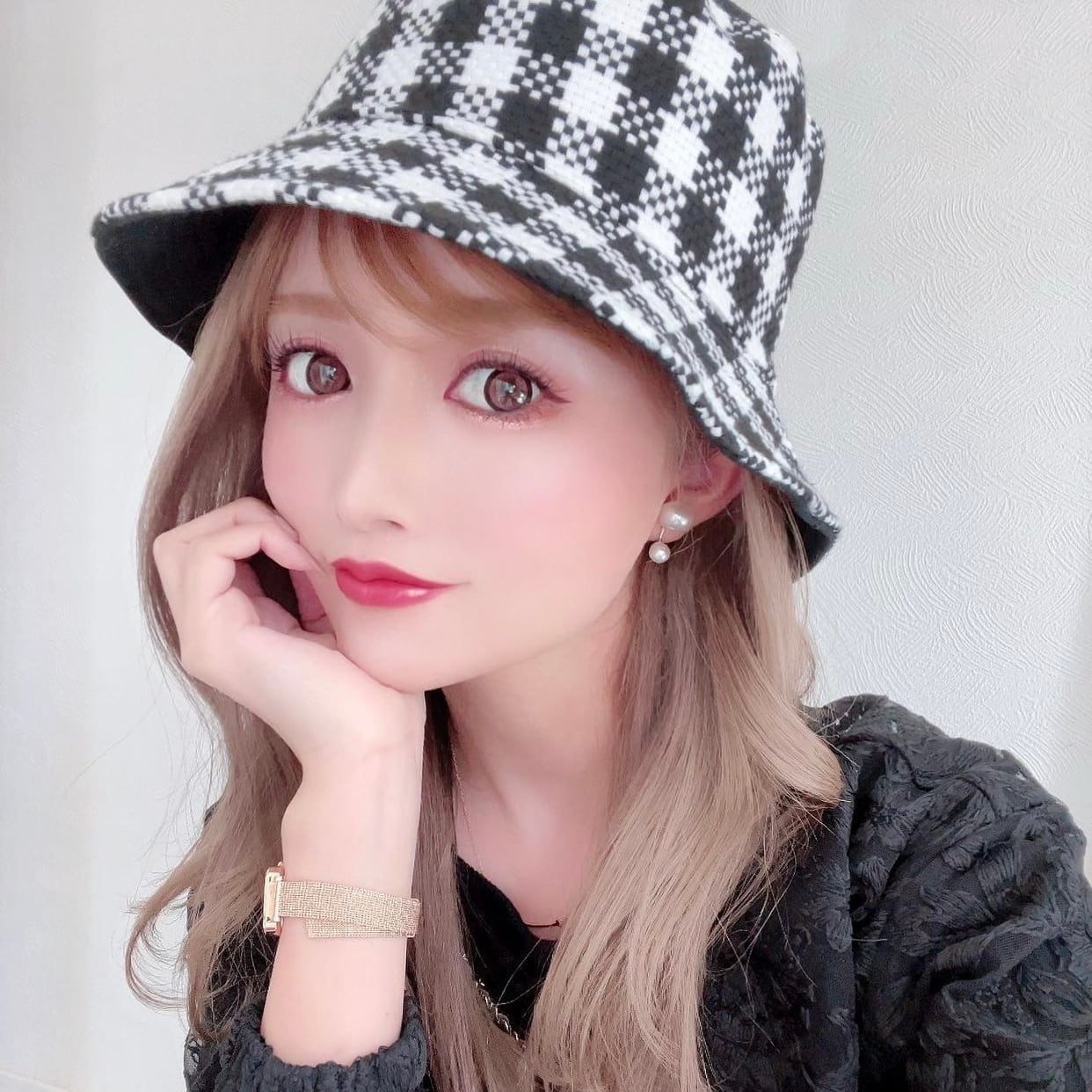 apyuちゃん着用】リバーシブルギンガムチェックバゲットハット | ROSE AURA