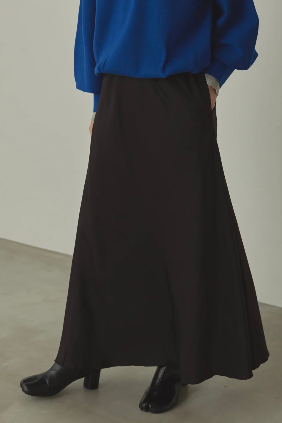 Satin narrow skirt サテンナロースカート Black