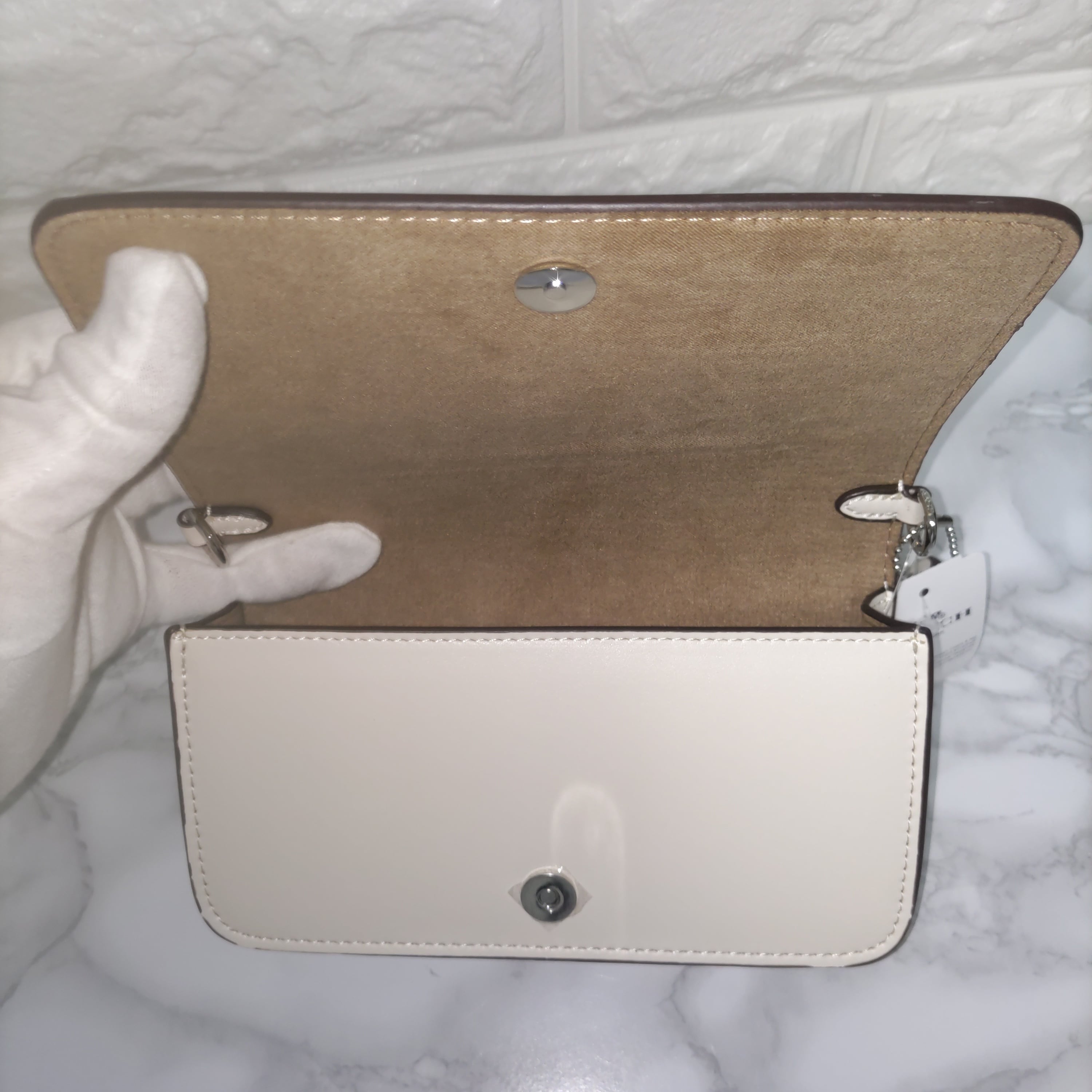 COACH コーチ トニー クロスボディ カメラバッグ CT778 ホワイト  