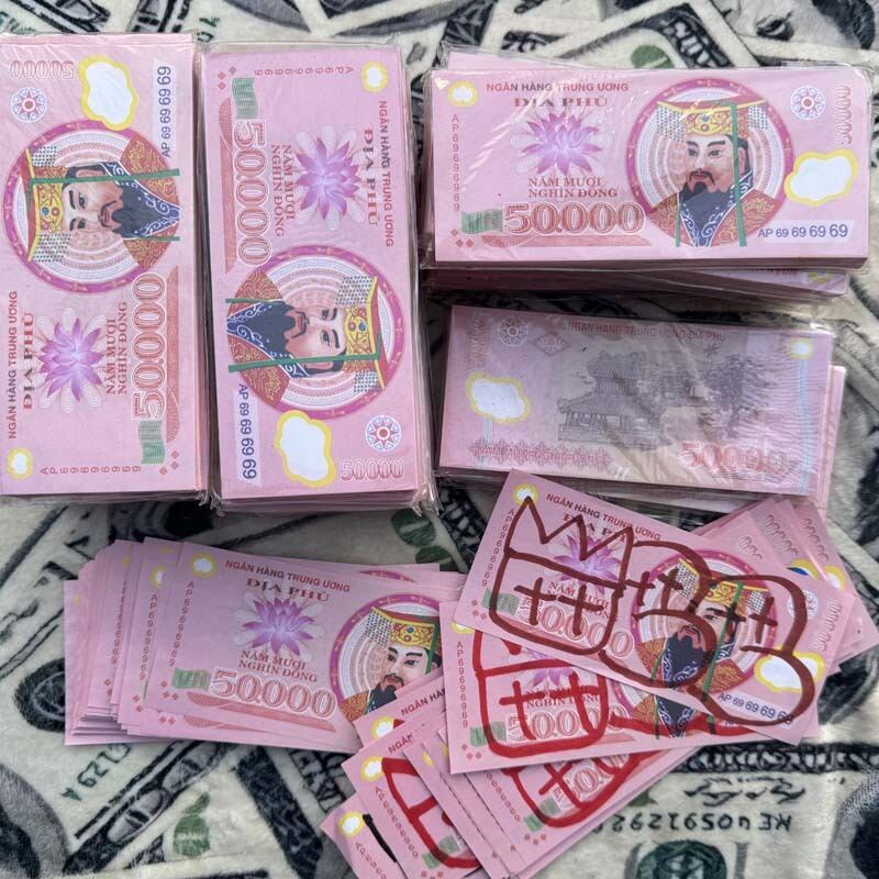 死後の世界のお金、ベトナムの冥金 500.000ドン x100枚セット、冥銭