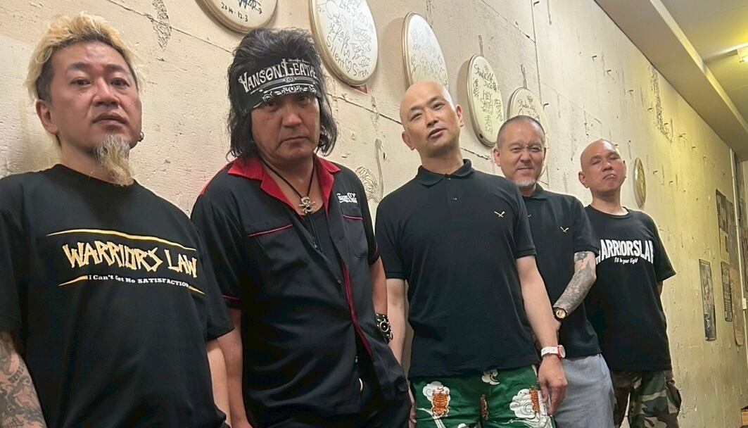 Here come the boys …. Oi! the Warriors Law