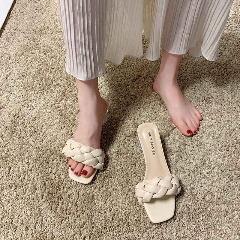 純赤いサンダルとスリッパの女性は2020年の新しい夏の女性の靴を履きます 部族の婦人靴7985553