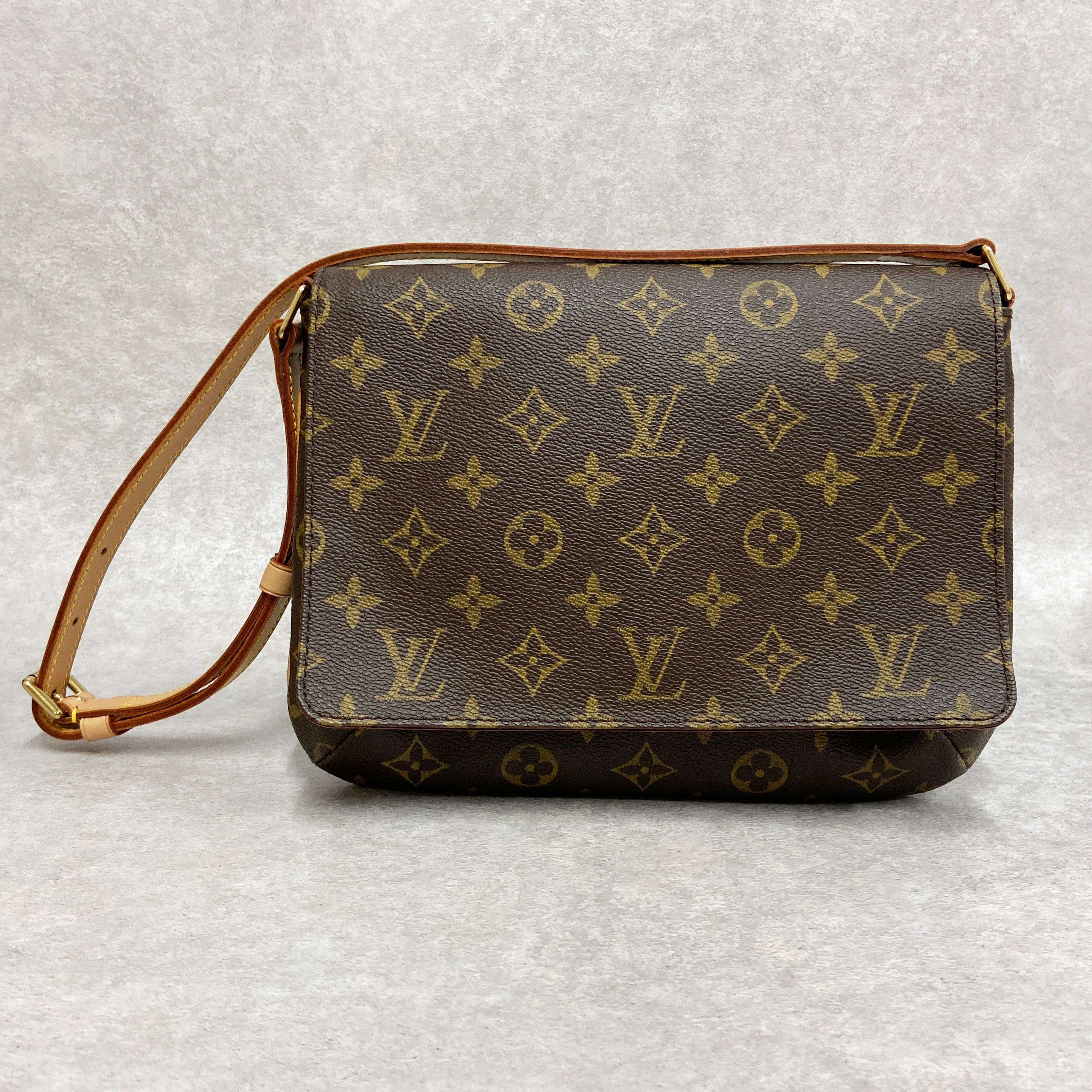 LOUIS VUITTON ルイ・ヴィトン モノグラム ミュゼットタンゴ