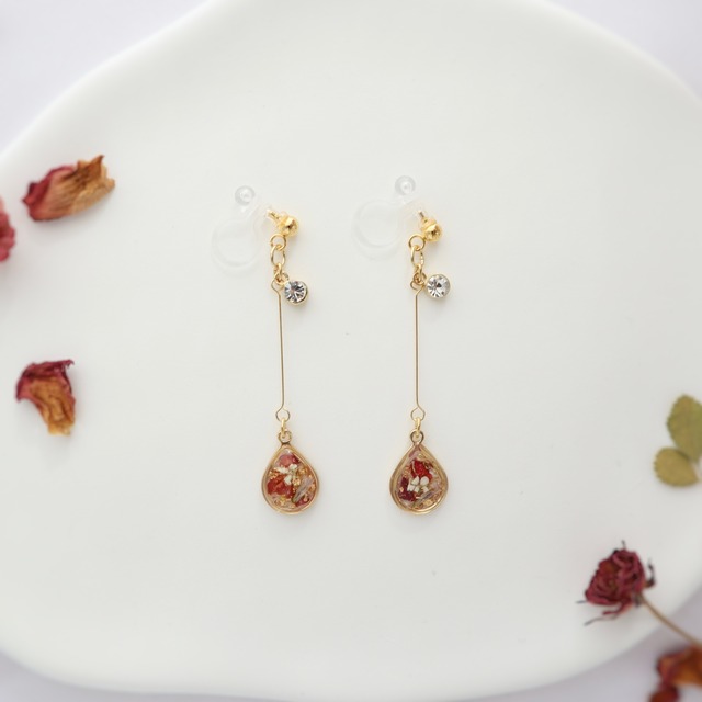 バラの花びら＊ｲﾔﾘﾝｸﾞ/ﾋﾟｱｽ＊ｺﾞｰﾙﾄﾞ＊小さな雫long
