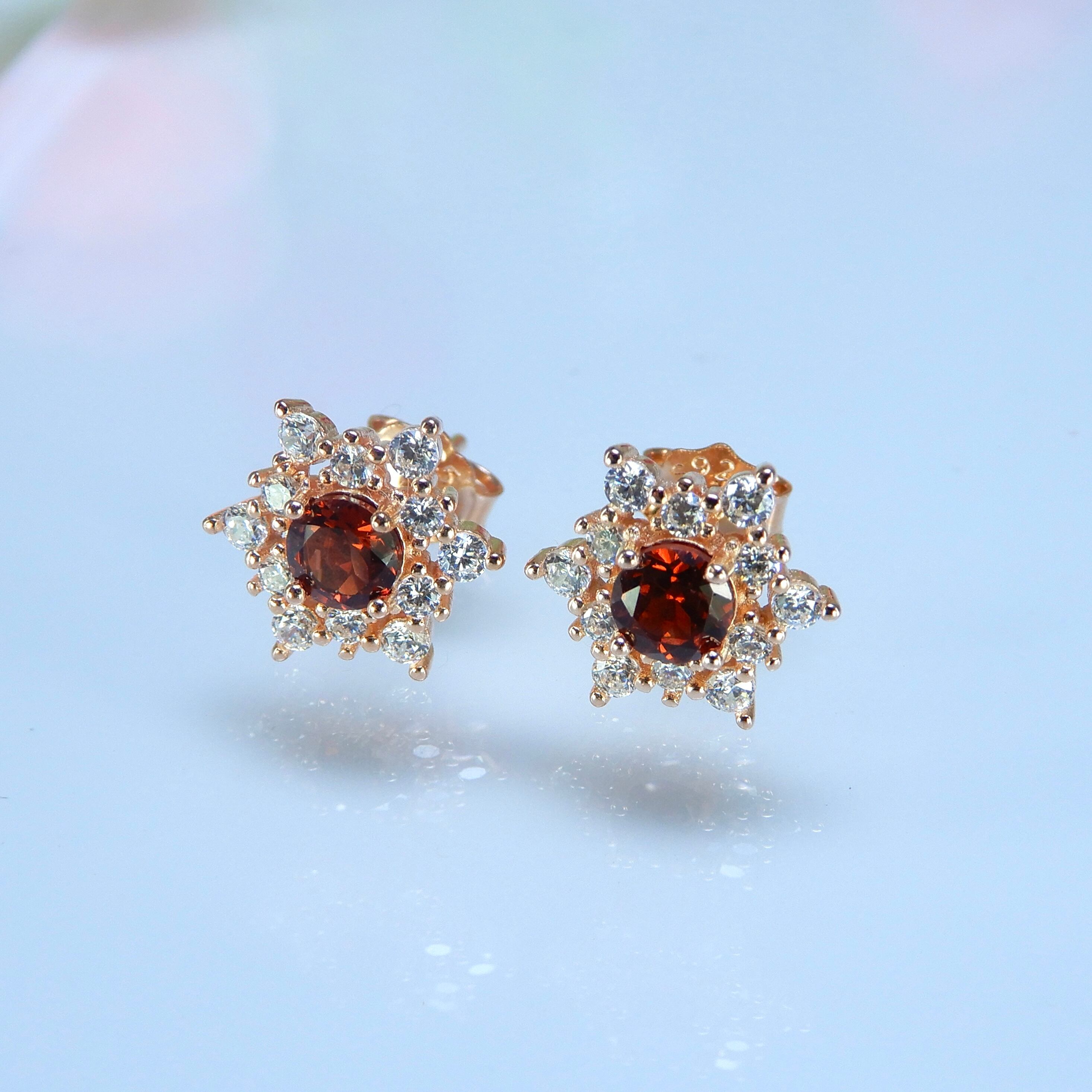 氷の結晶ピアス♦︎ガーネット♦︎PGカラー