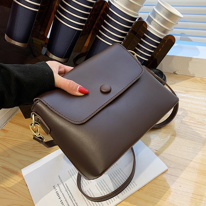 スタンダードオータムウィンタースタイルレッド レトロ 秋物 冬物 Tiancai_Wing_Bag39919727441