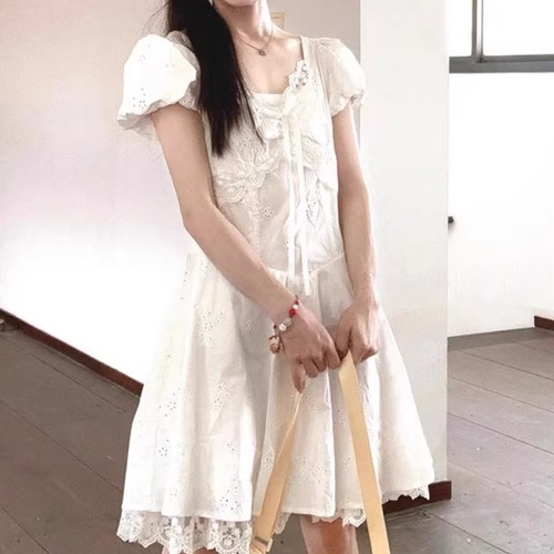 バリエレースパフスリーブミニワンピ ・70532