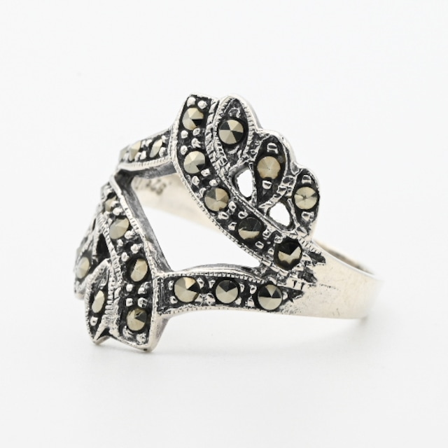 Marcasite Accent Graceful Design Ring #18.0 / Denmark