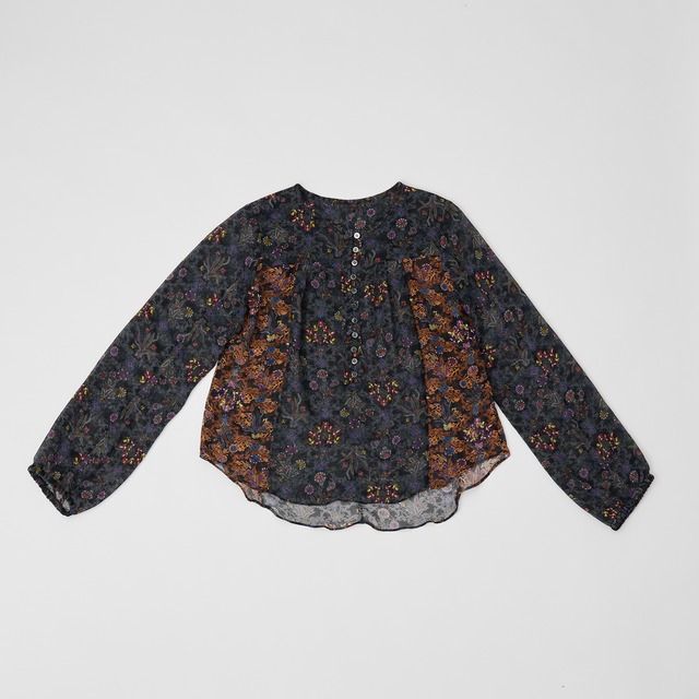 ESCAPE silk blouse/black