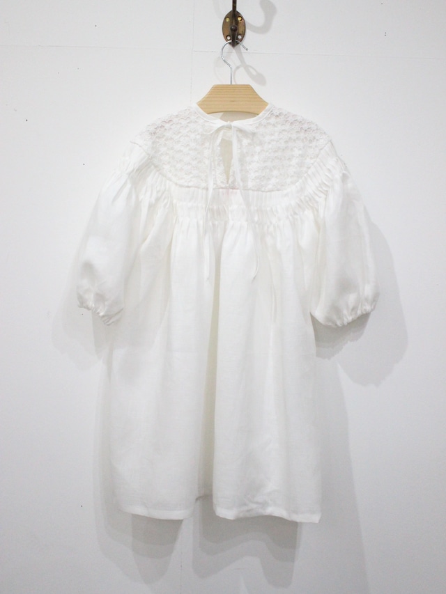 apricot life   tack tack tack  ceremony dress  Kids chemical lace  White  "L"