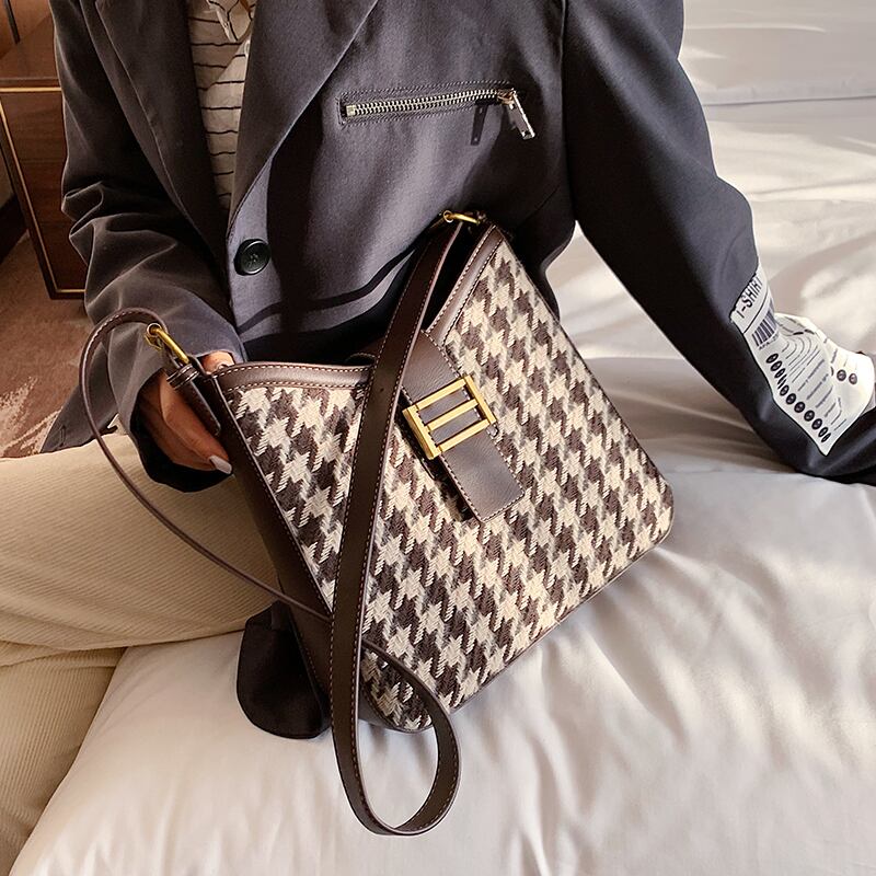 スタイルオータムウィンターシングルレッド 秋物 冬物 メッセンジャーバッグ Tiancai_Wing_Bag92255709619