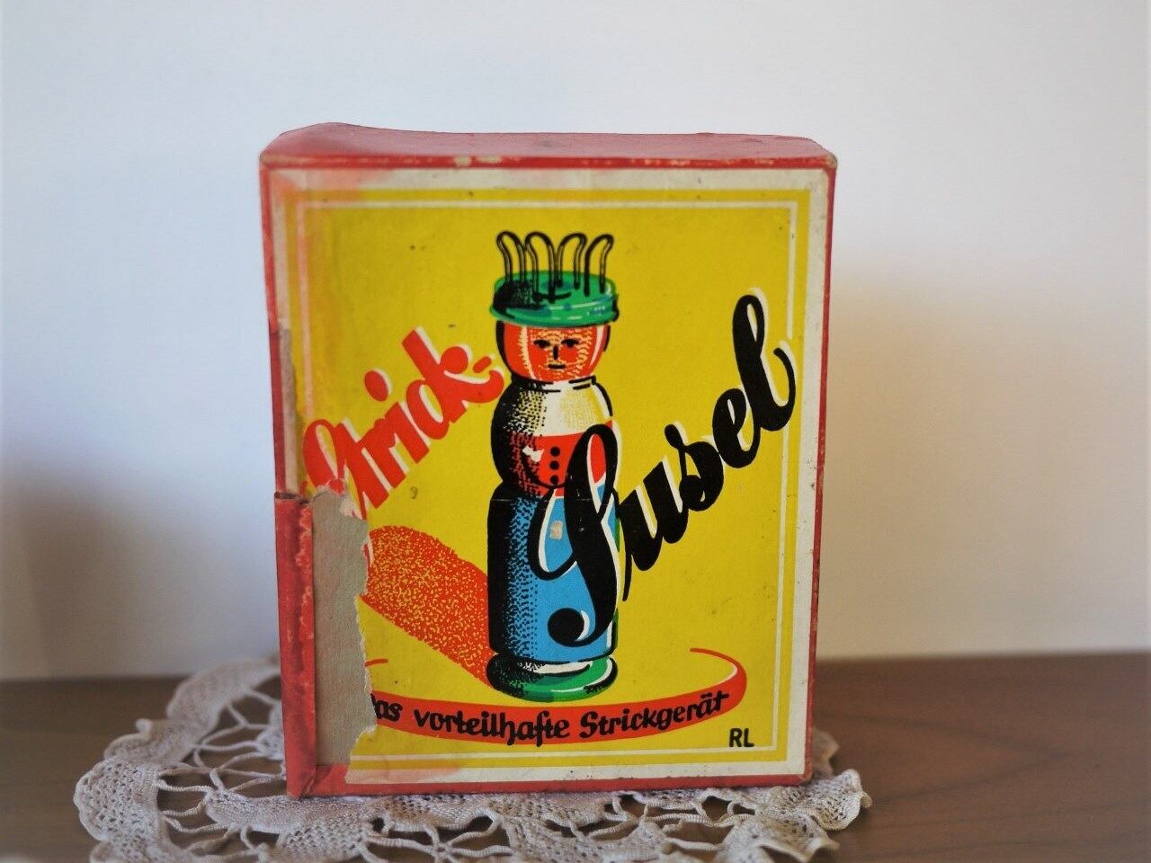 ドイツ STRICKI リリヤン Knitting doll 箱入り