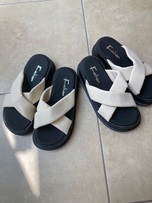 ふわふわサンダル