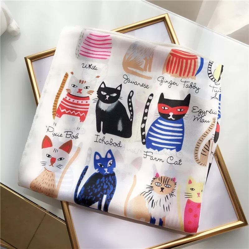 たくさん猫さんスカーフ