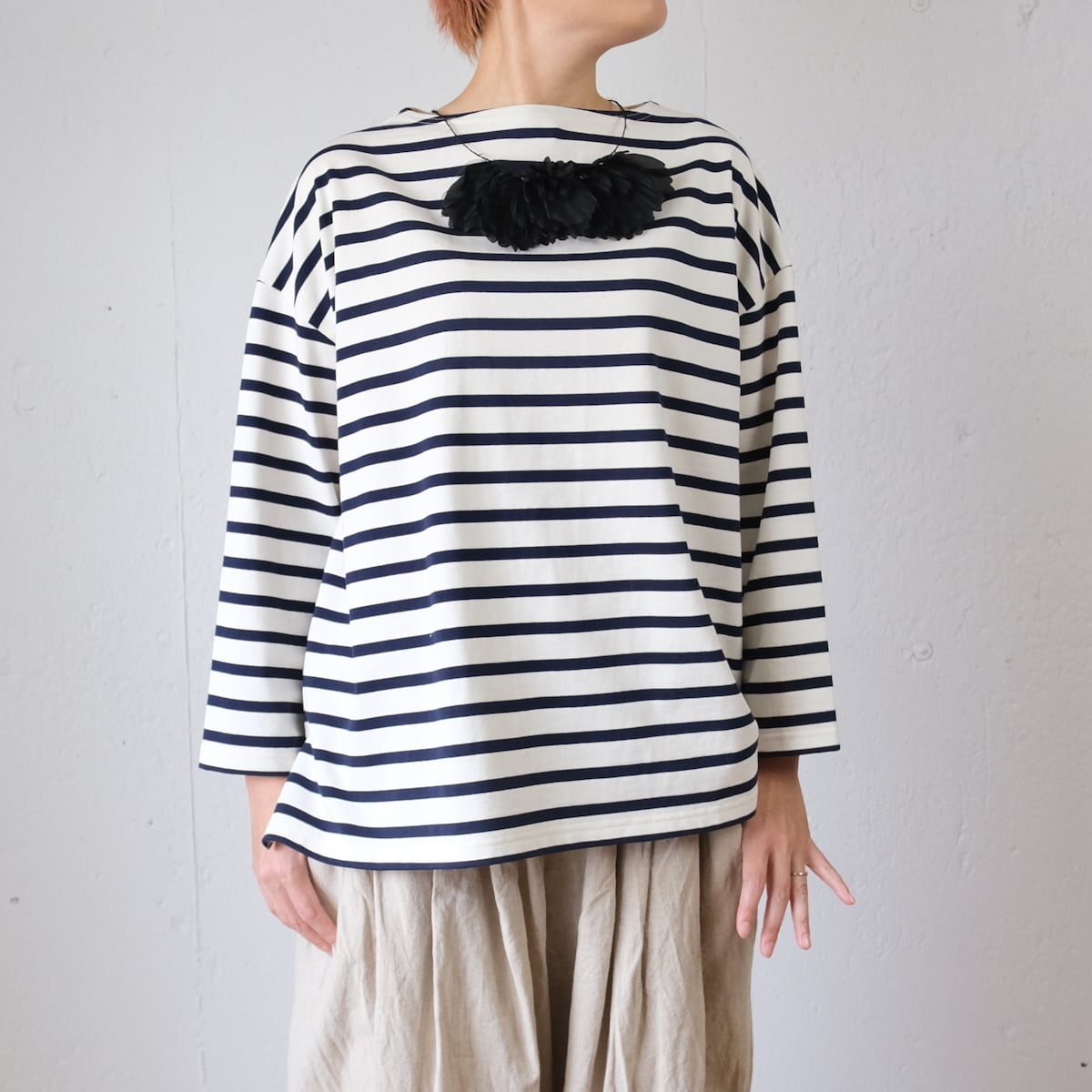 towavase 小花柄リネンローブblack新品 トワヴァーズ　mavuno TOWAVASE トワヴァーズ ヨーロッパ リネン シャンドフルール