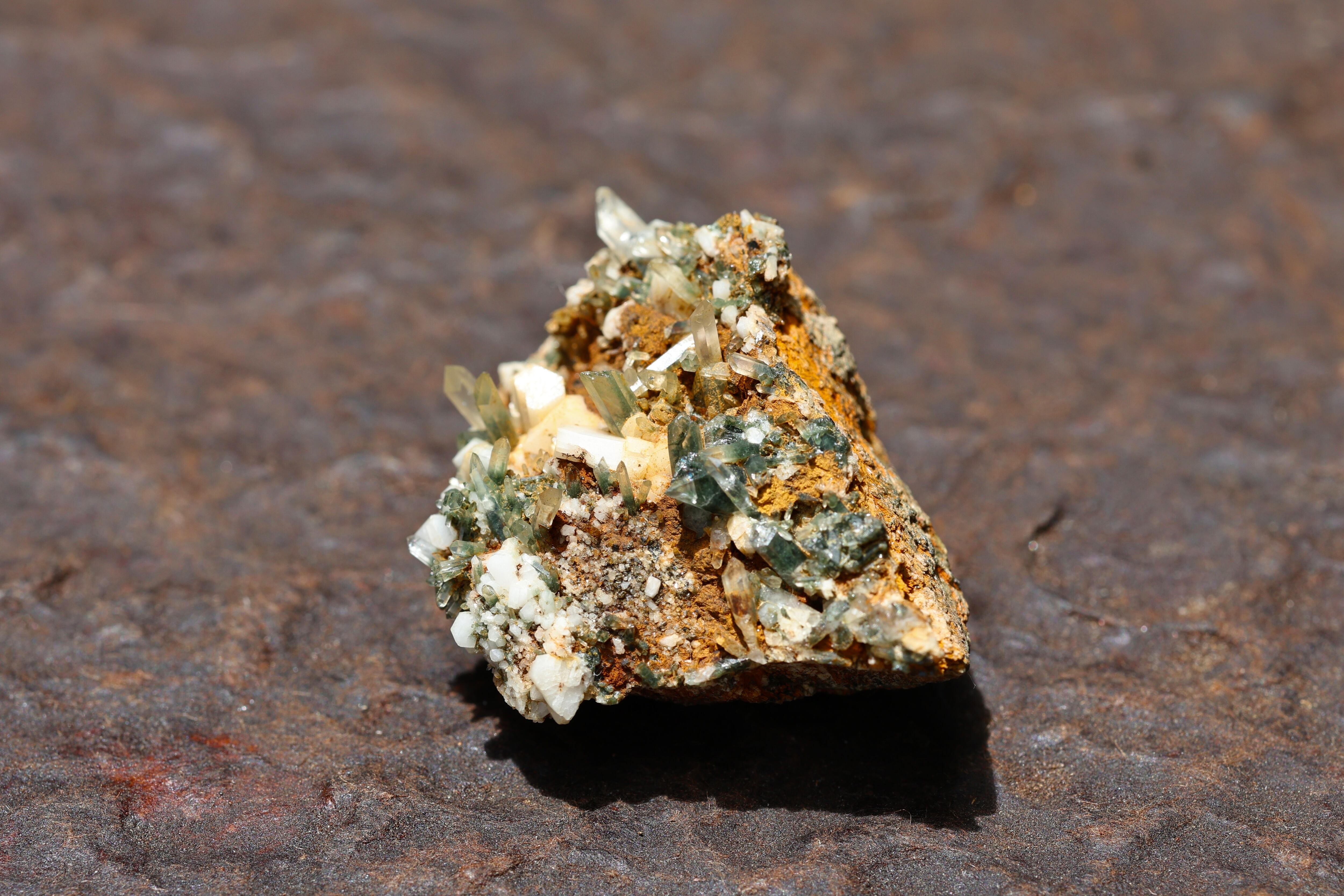 ヒマラヤ水晶 ガネーシュヒマール産 | 石垣島の夜光貝