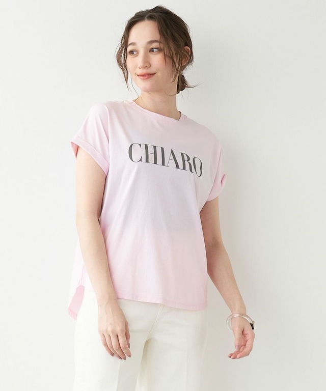 【MICA&DEAL マイカアンドディール】"CHIARO" LOGO PRINT HEM ROUND T-SHIRT ロゴプリントヘムラウンドTシャツ 0124109004 (3COLORS)